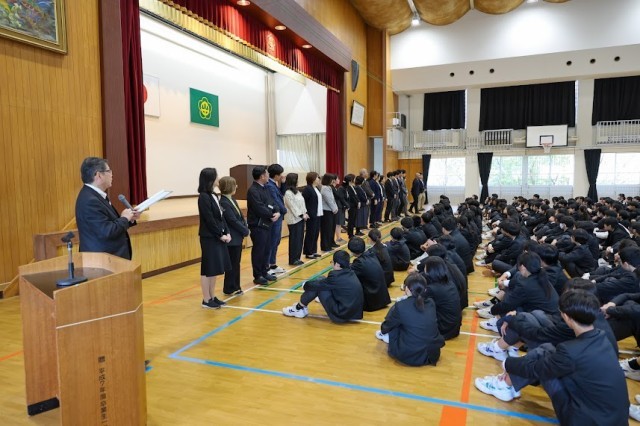 ドキドキの担任発表